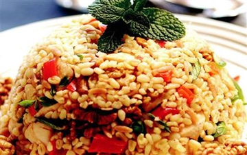 Sebzeli Tavuklu Bulgur Pilavı Tarifi ve Malzemeleri